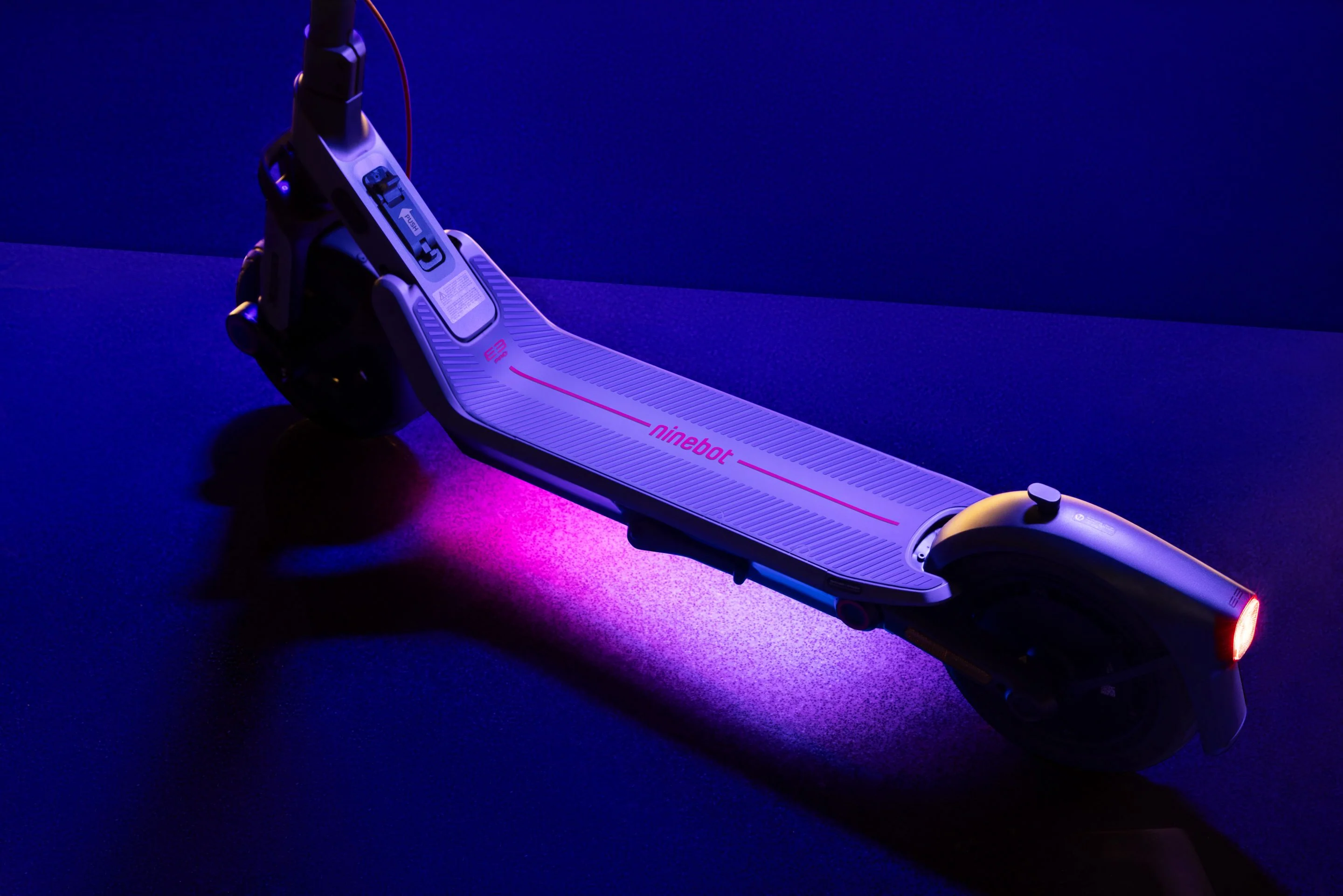 E3 PRO Segway Electric KickScooter - Image 11